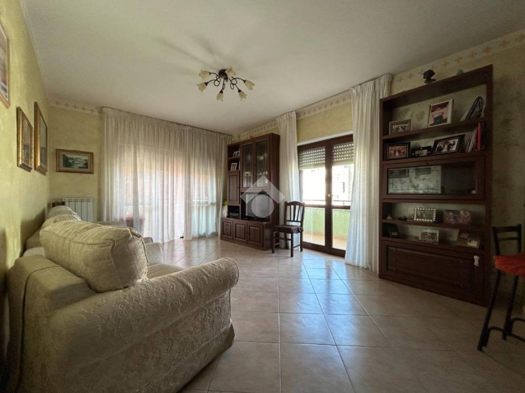 Appartamento a Cosenza in Via 