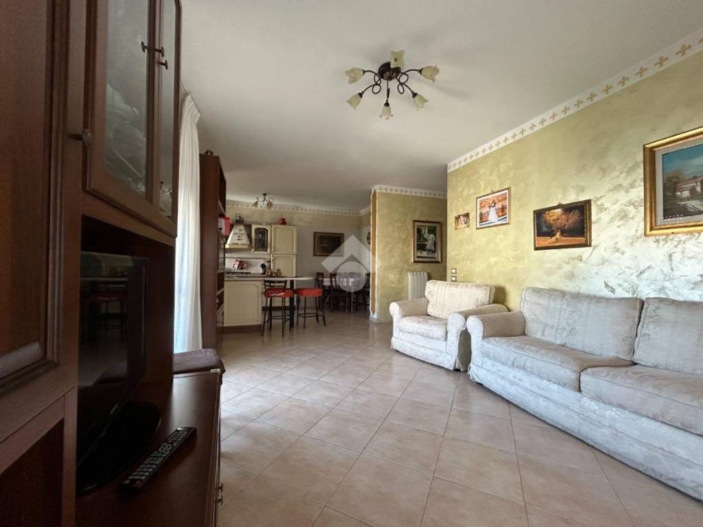 Appartamento a Cosenza in Via 