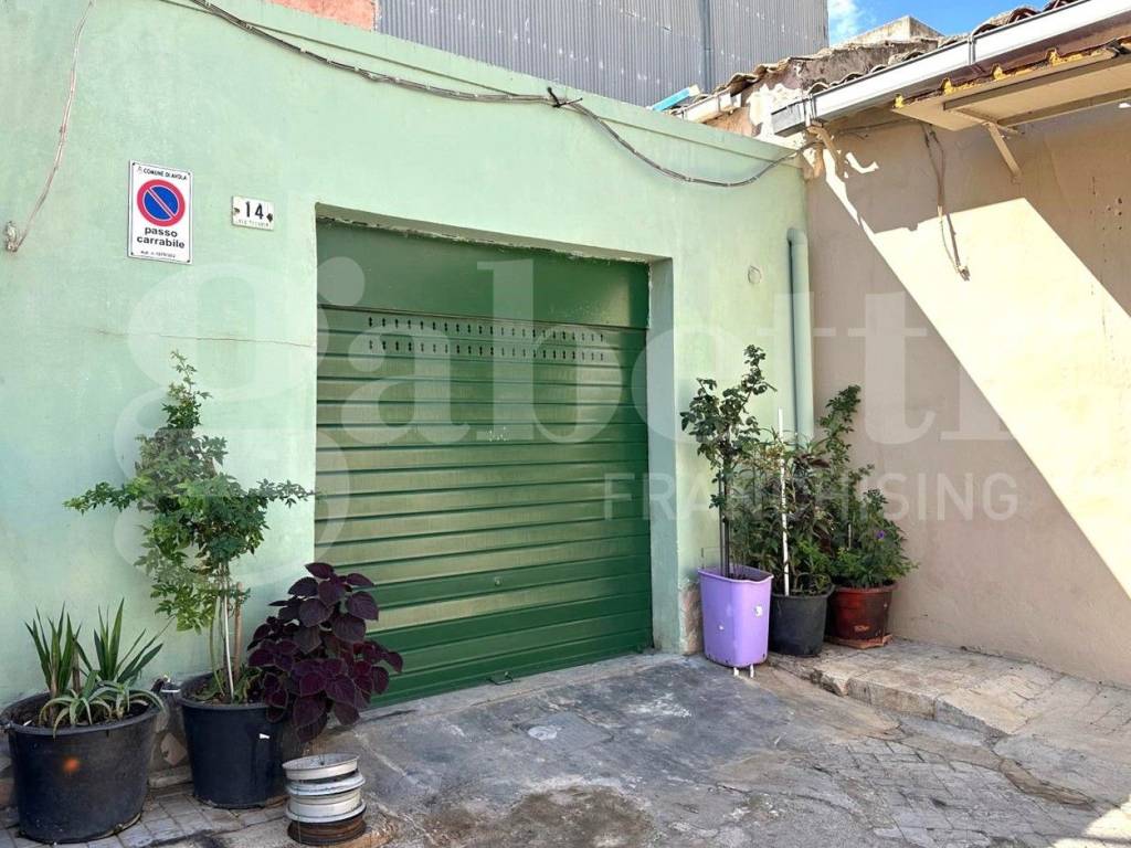 Casa indipendente a Avola in VIA DANDOLO, 14 - Foto 3