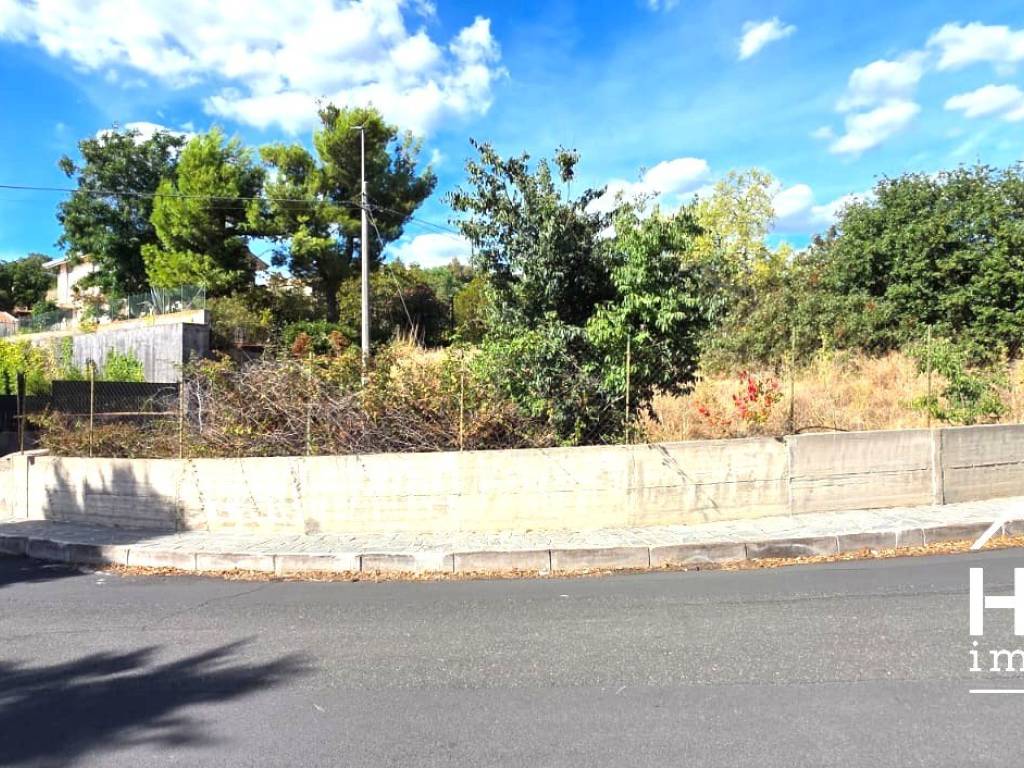 Terreno a Ragalna in Via Canfarella - Foto 2
