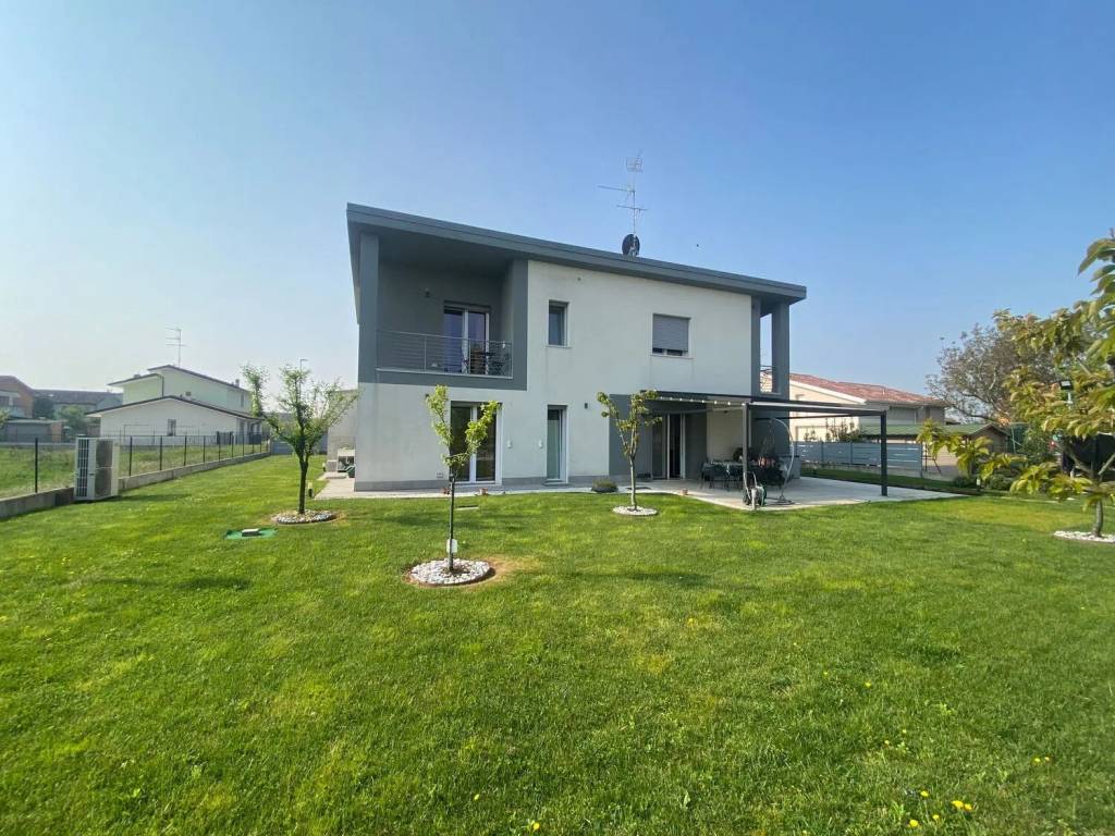 Villa a Verona in Via Fracazzole - Foto 3