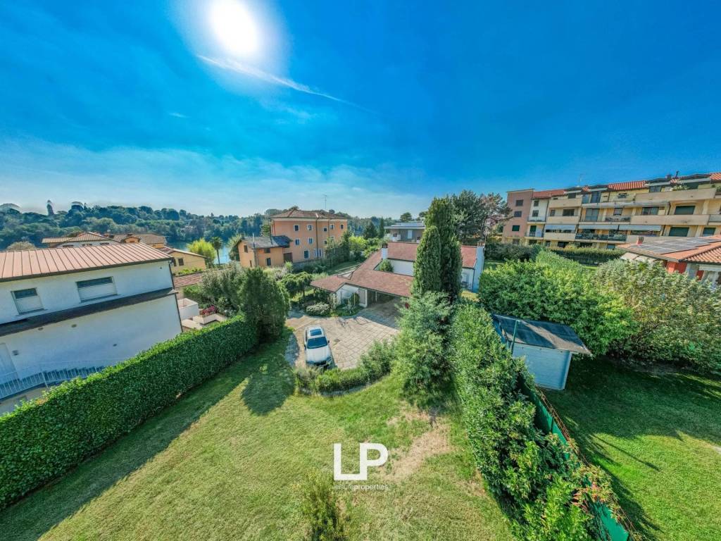 Villa a Sesto calende in Via Guglielmo Marconi - Foto 3