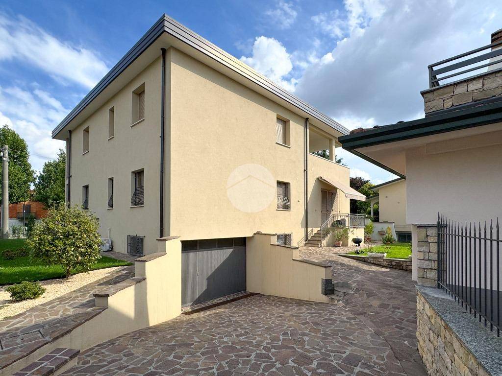 Villa a Castelcovati in Via Chiari, 123 - Foto 4