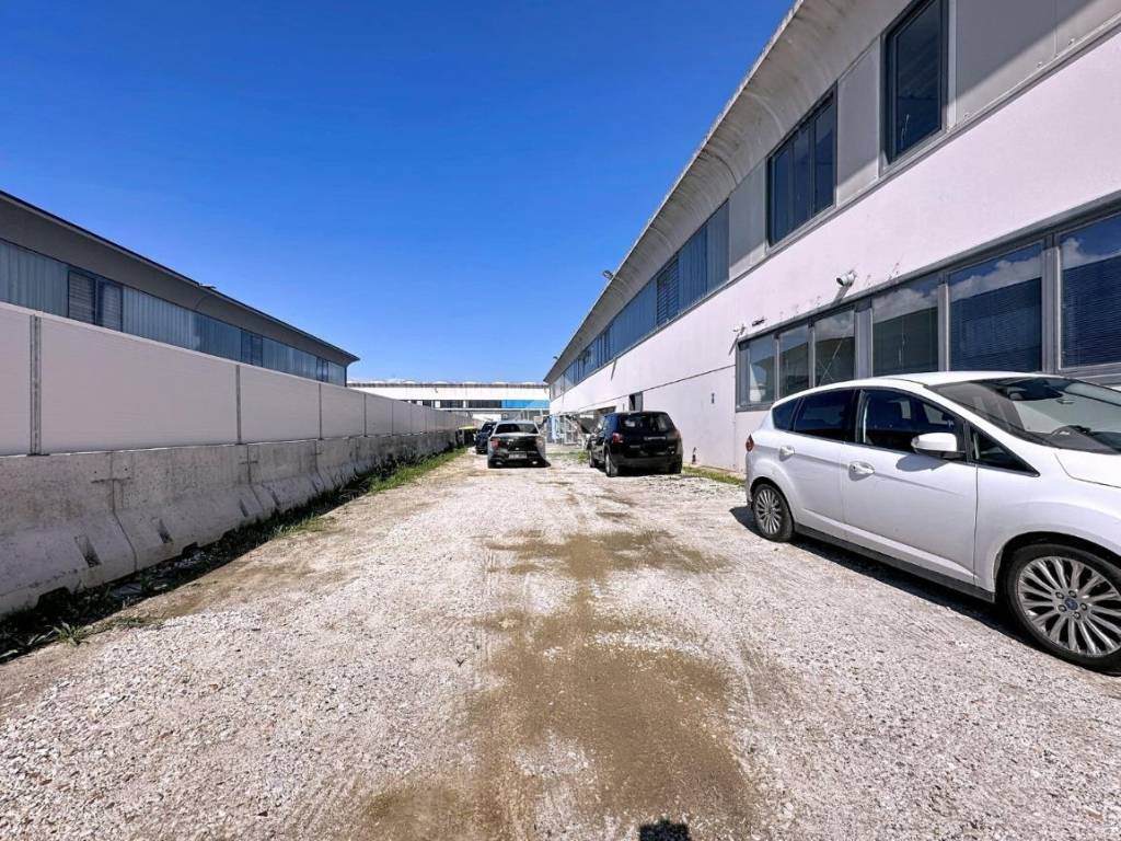 Immobile a Pontedera in Viale Africa, 34 - Foto 3