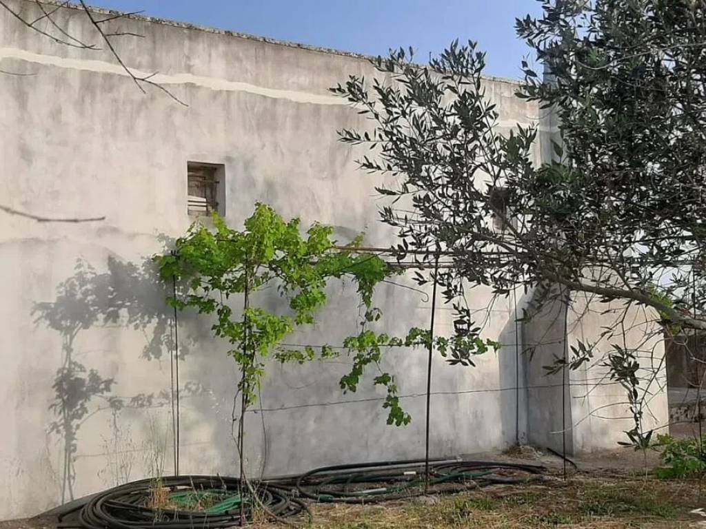 Rustico / casale a Corigliano d'otranto in Via Melpignano, 1 - Foto 4