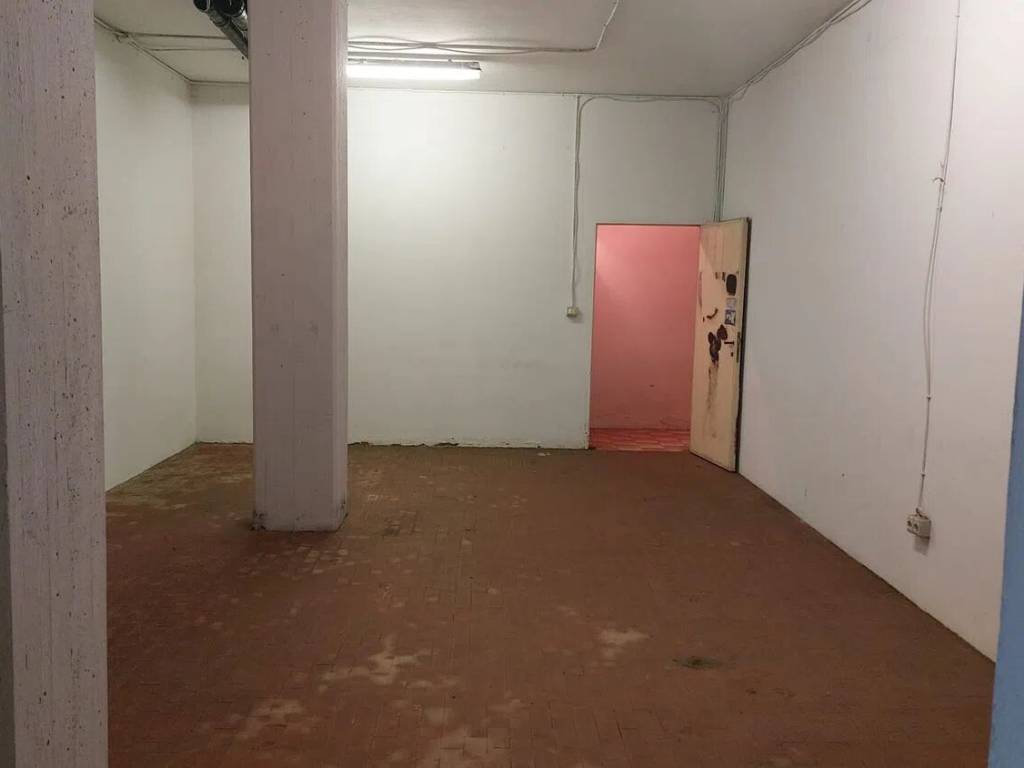 Box / garage a Prato in Viale Della Repubblica No Number - Foto 4