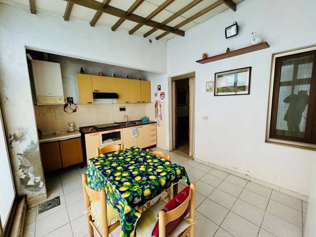 Villa a Campi bisenzio in Via San Giusto - Foto 2