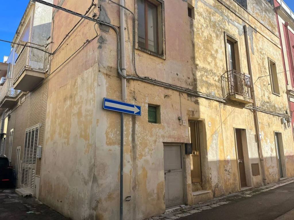 Villa a Cutrofiano in Via Settembrini S.N.C. - Foto 3