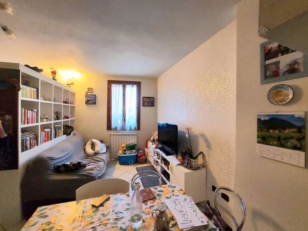 Villa a Campi bisenzio in Via Castronella - Foto 2