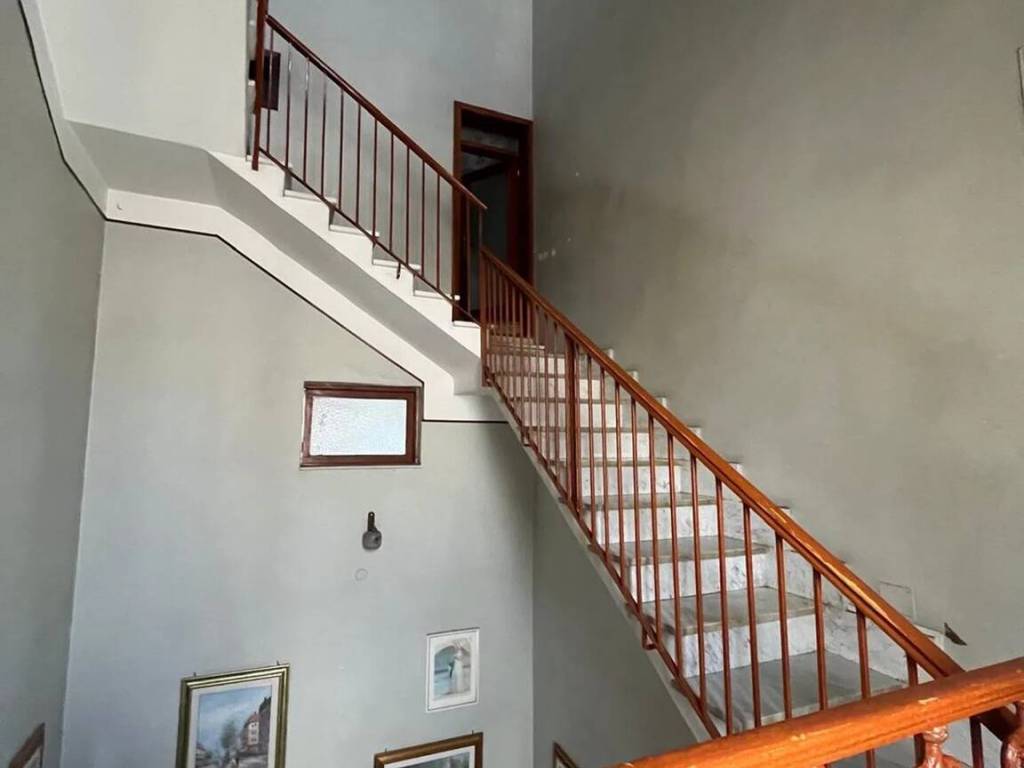 Appartamento a Cutrofiano in Via Martiri D'Otranto, 6 -/A - Foto 2