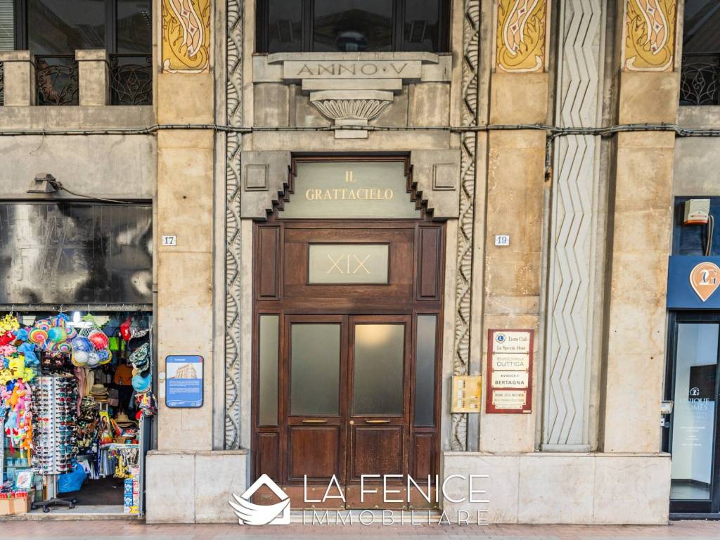 Appartamento a La spezia in Via Vittorio Veneto, 19 - Foto 4