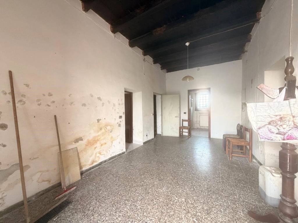 Casa indipendente a Legnago in Corso della Vittoria, 2 - Foto 2