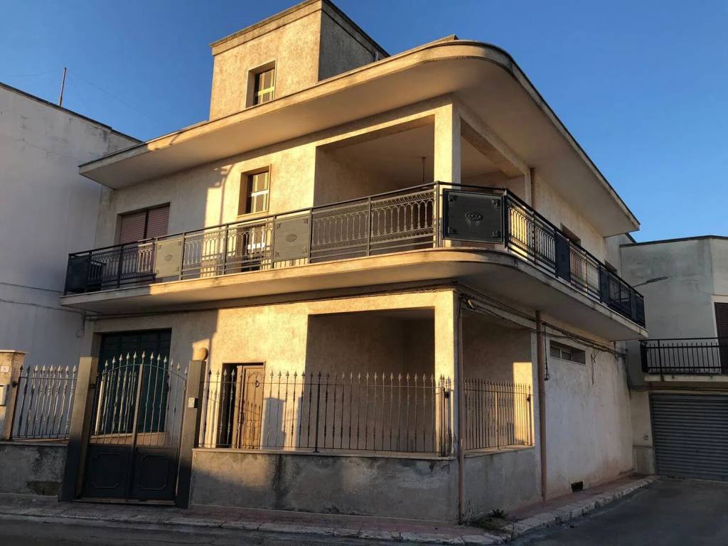 Villa a Sava in Via Capri, 8 - Foto 5