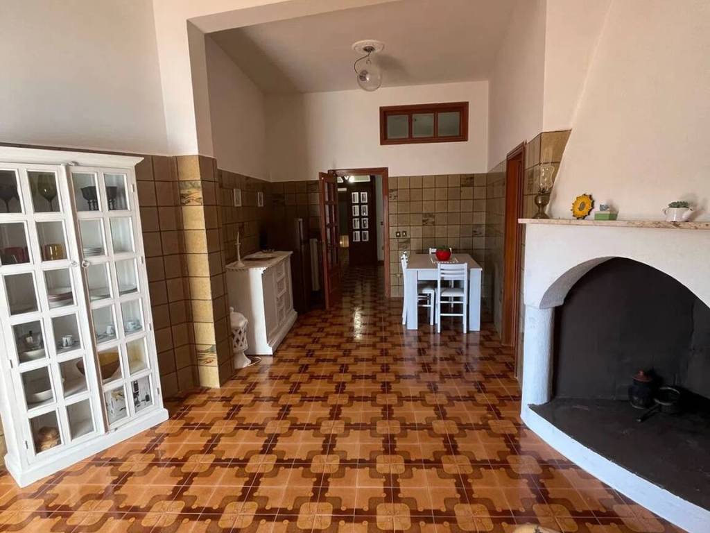 Appartamento a Sava in Via Ugo Foscolo - Foto 4
