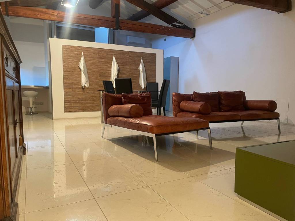 Appartamento a Mantova in Corso Vittorio Emanuele II - Foto 2