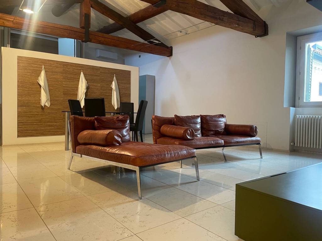 Appartamento a Mantova in Corso Vittorio Emanuele II - Foto 3