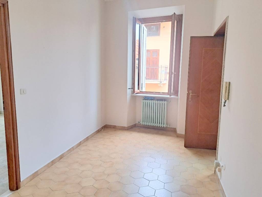 Appartamento a Santhià in CENTRO - Foto 5