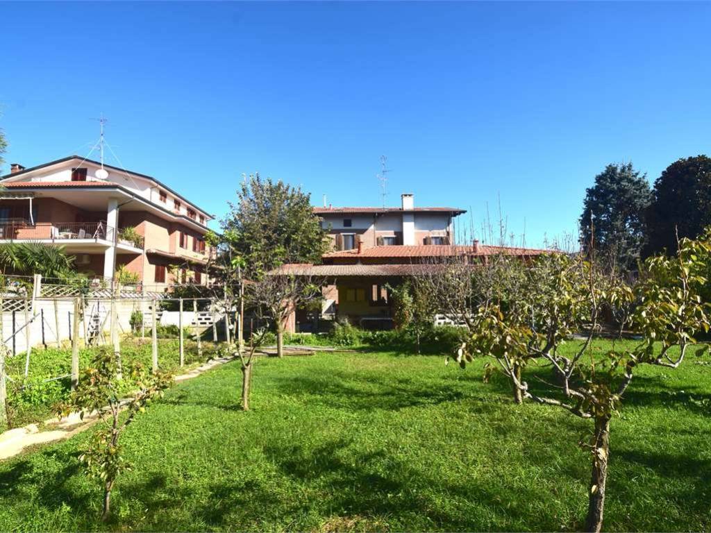 Palazzo / stabile a Caresanablot in Via Aldo Moro, 36 - Foto 4