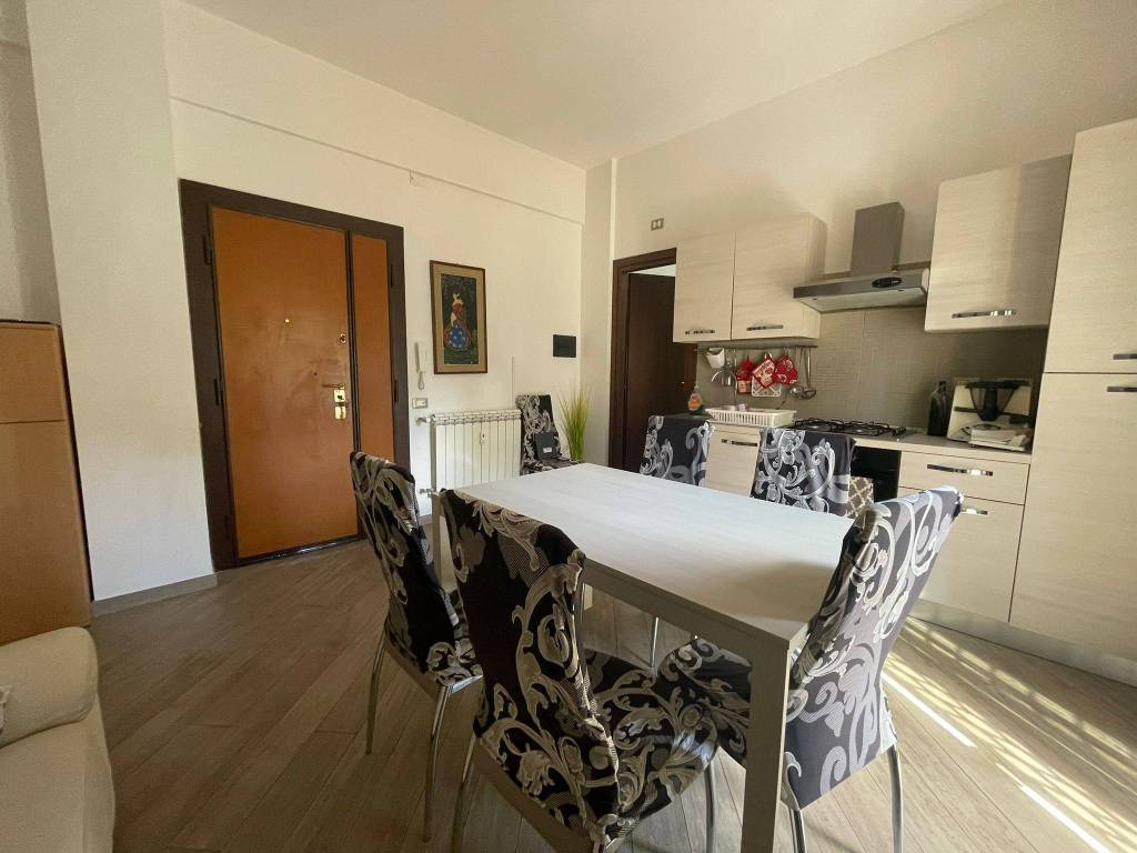 Appartamento a Ciampino in Viale Roma - Foto 2