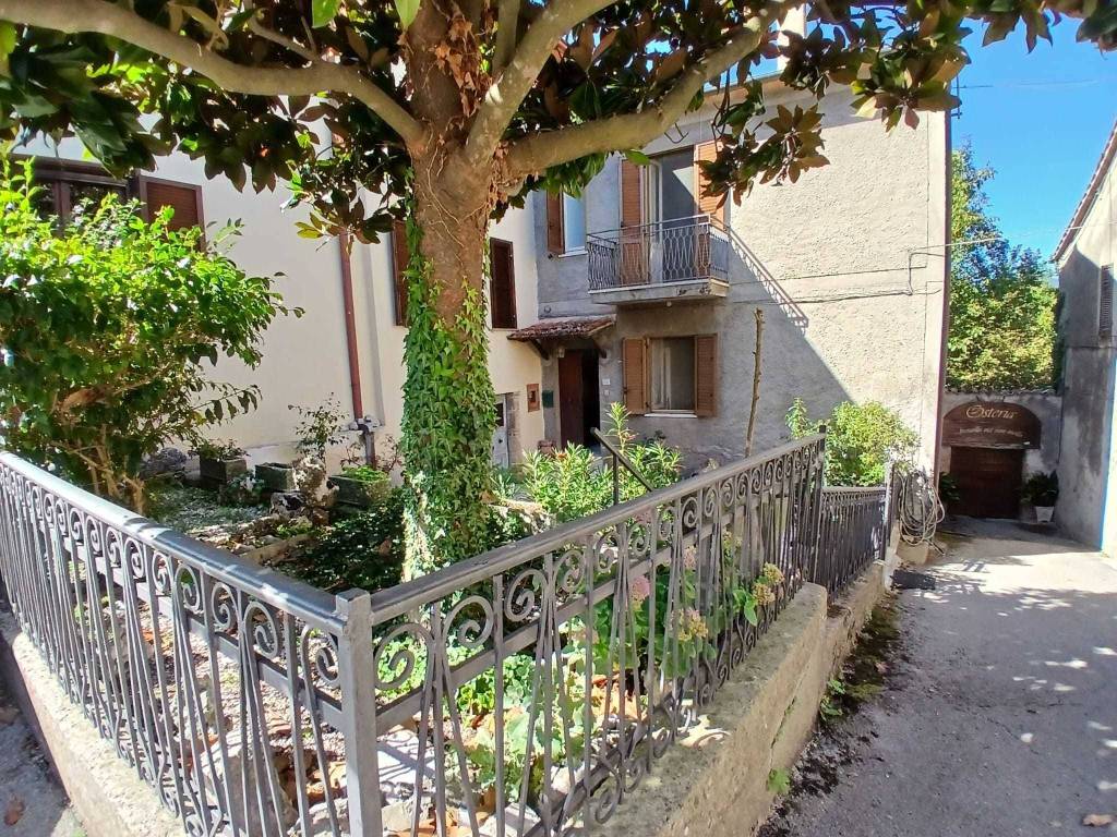 Casa indipendente a Guardea in Frazione Frattuccia, 22 - Foto 4