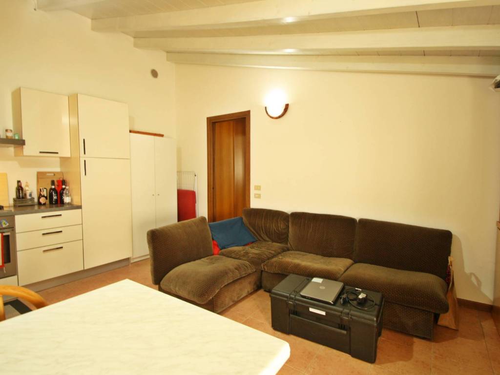 Appartamento a Villafranca di verona in Via Nino Bixio - Foto 2