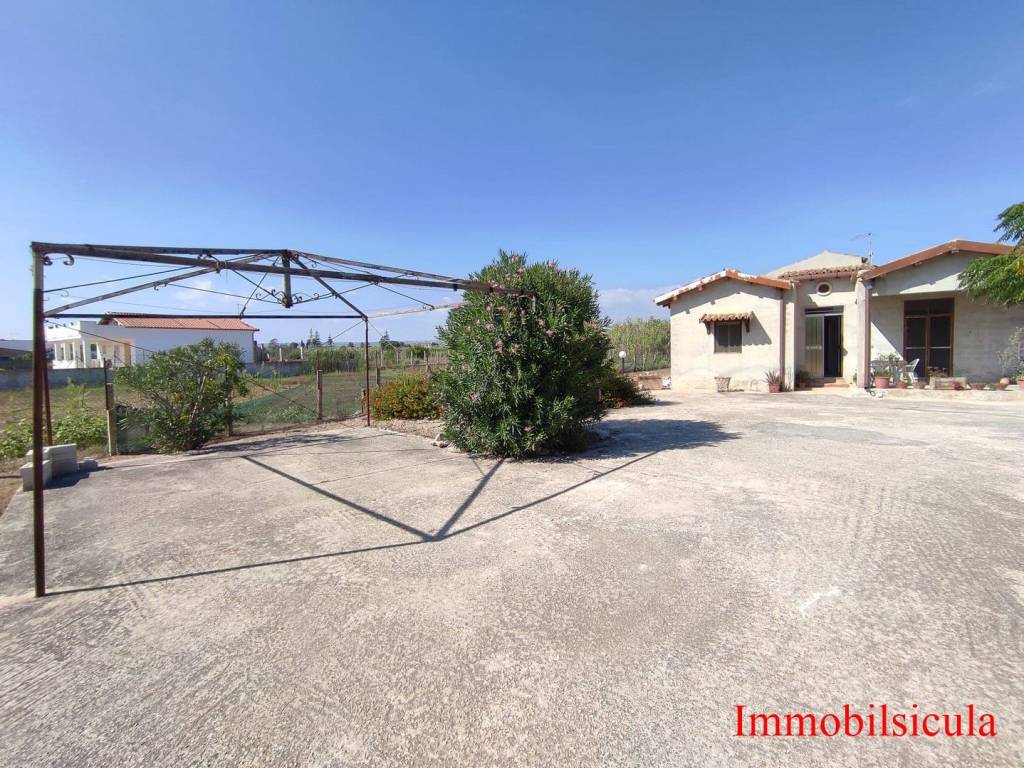 Villa a Ispica in Via della Malva - Foto 3