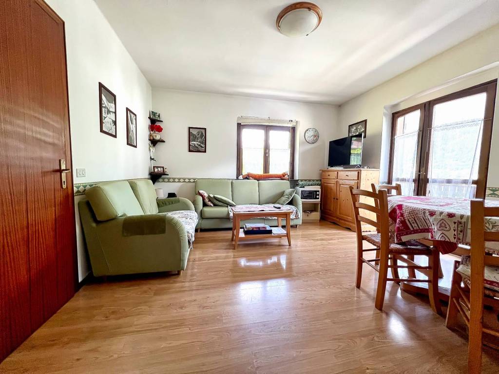 Villa a Pinzolo in Corso Trento, 75 - Foto 4