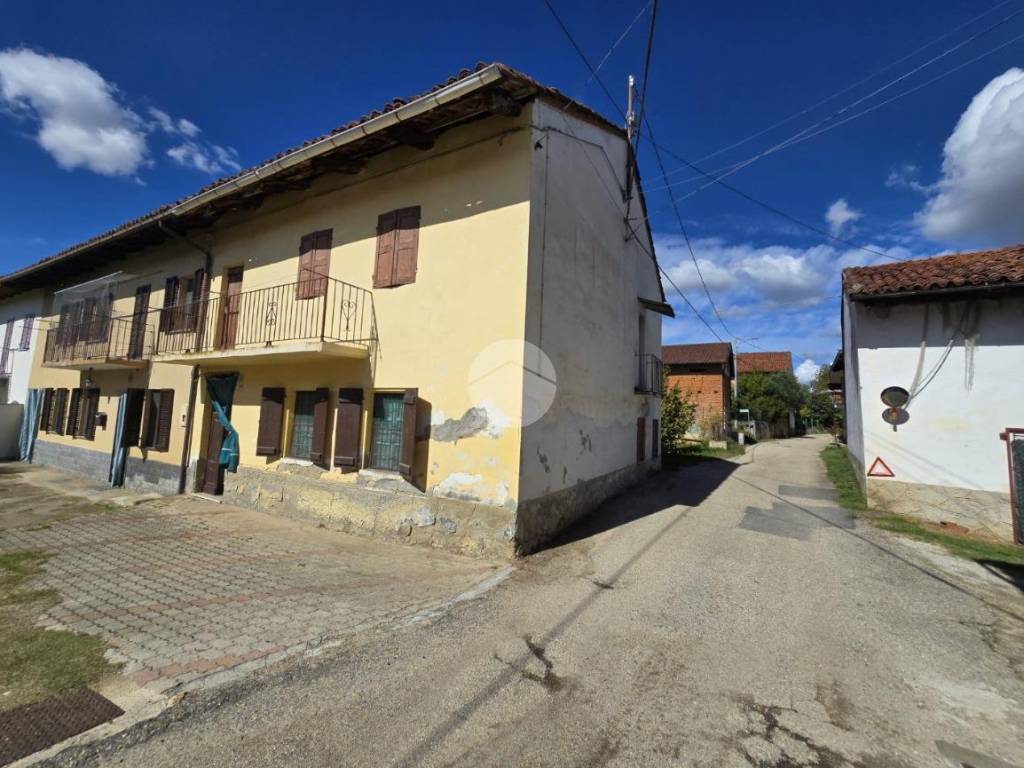 Casa indipendente a Ferrere in COLLINA SAN GRATO, 220 - Foto 3