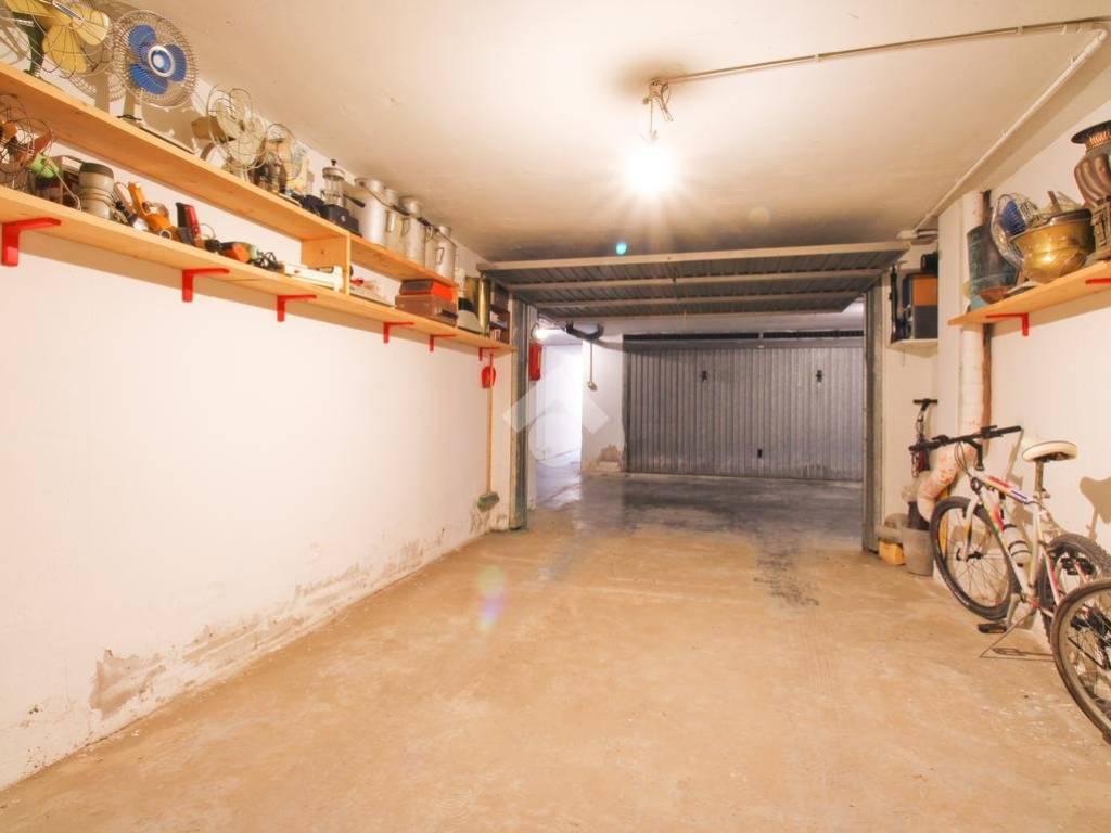 Box / garage a Porto recanati in Via Dante Alighieri, 30 - Foto 3