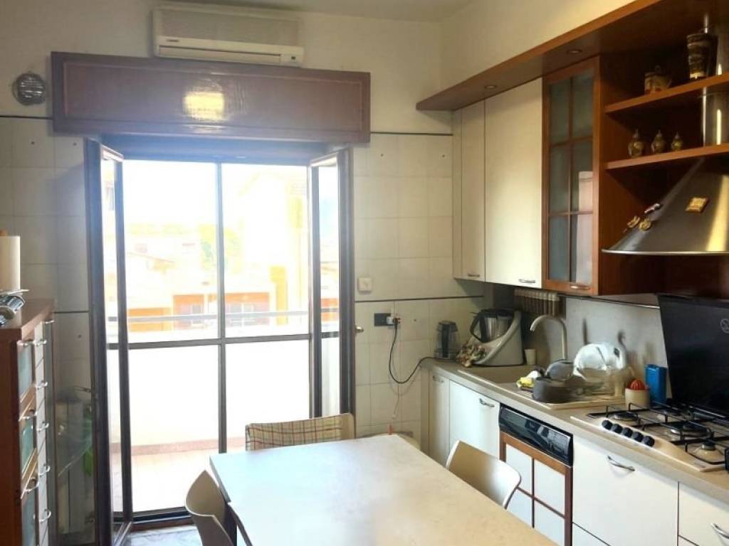 Appartamento a Reggio calabria in Via Abate Sant'Elia - Foto 4
