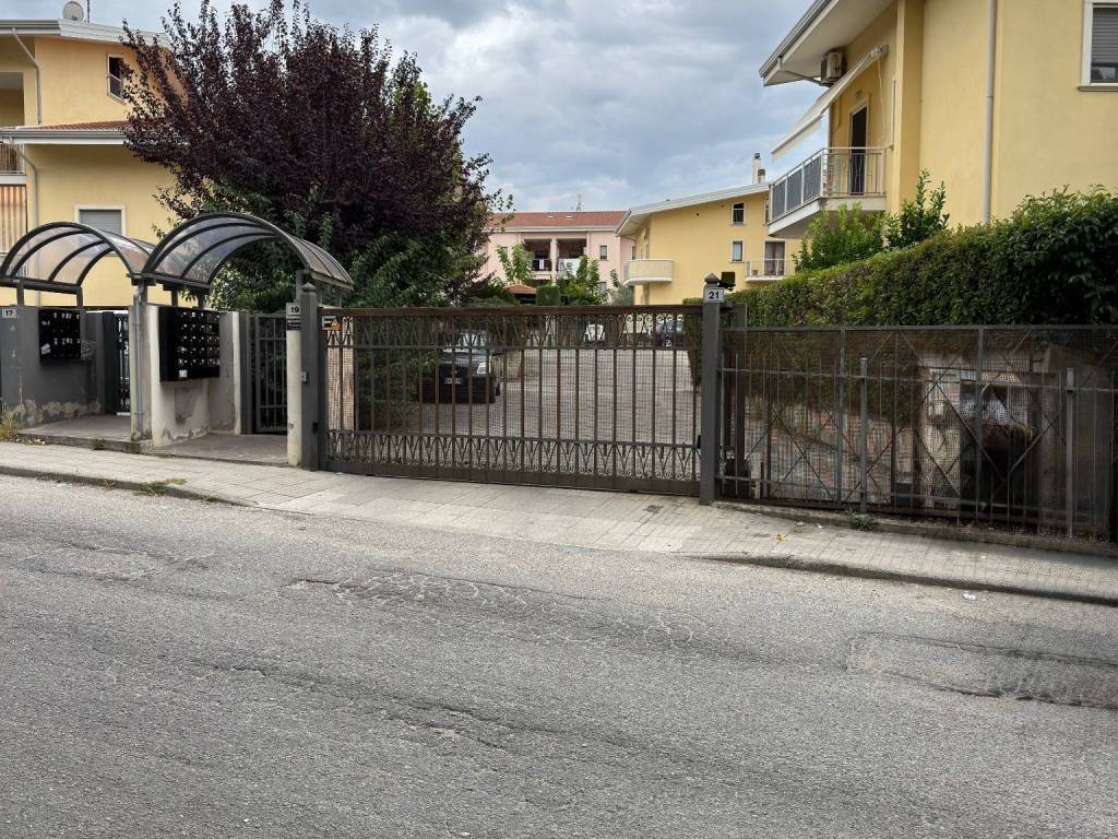 Appartamento a Castrolibero in Via Fausto Coppi - Foto 3