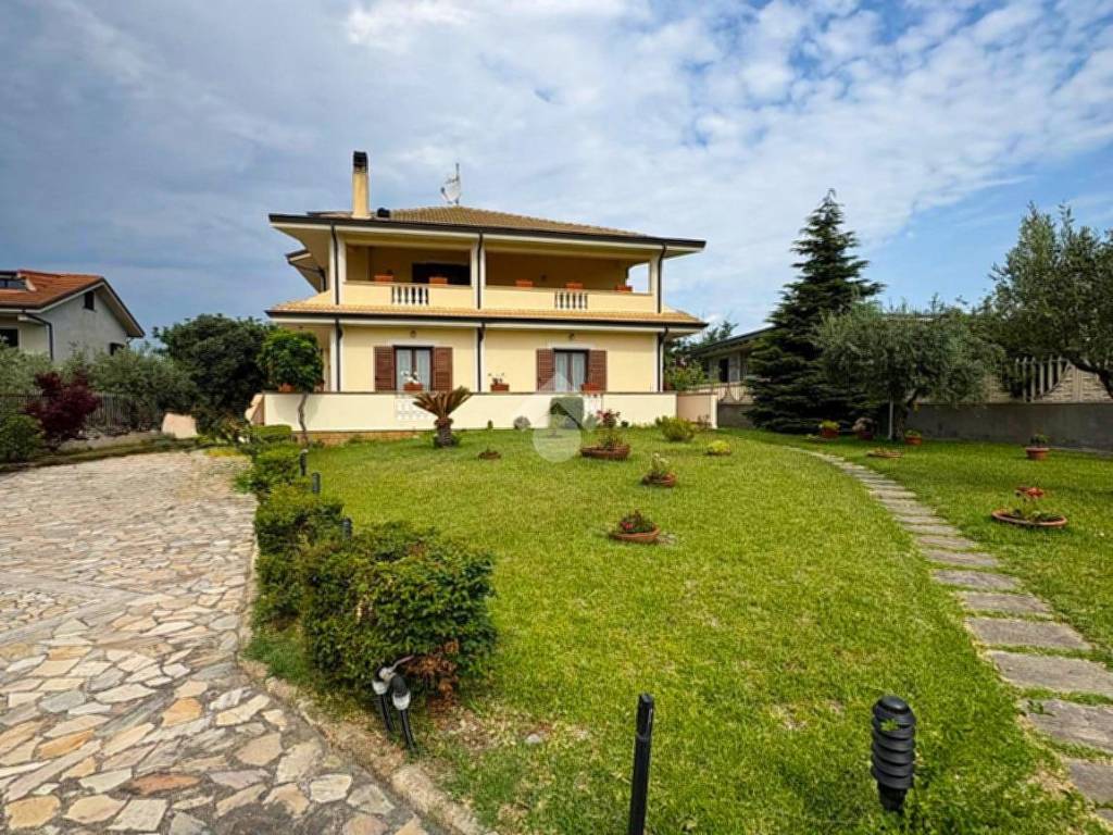 Villa a Botricello in Via Aldo Moro, 29 - Foto 4