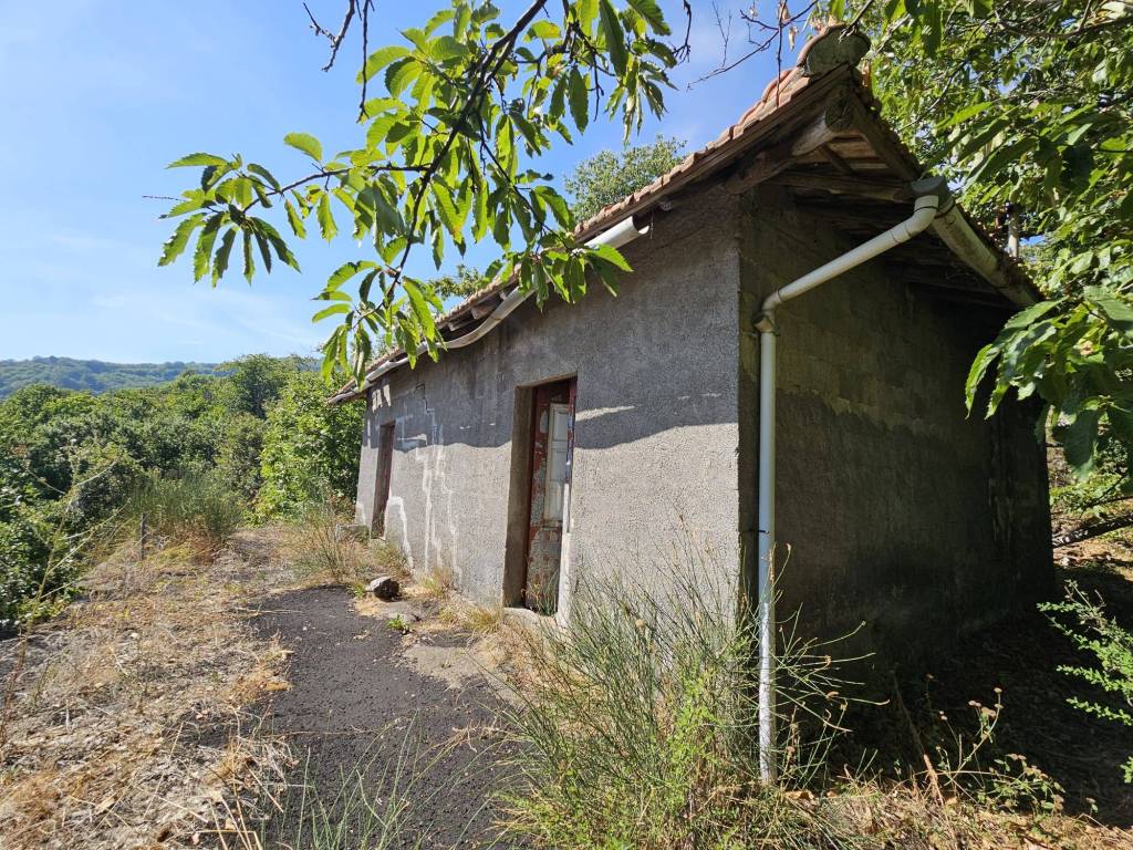 Rustico / casale a Pedara in Via Tarderia - Foto 2