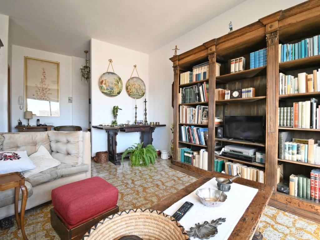 Appartamento a Cagliari in Via Cino da Pistoia - Foto 4