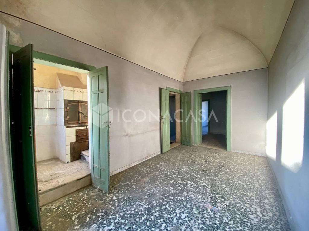 Casa indipendente a Andria in Via Imperatore Augusto - Foto 4