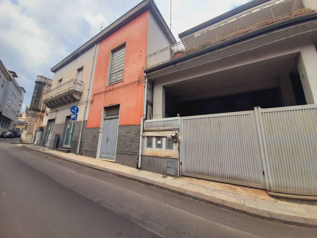 Appartamento a Giarre in Via Vittorio Alfieri, 48 - Foto 2