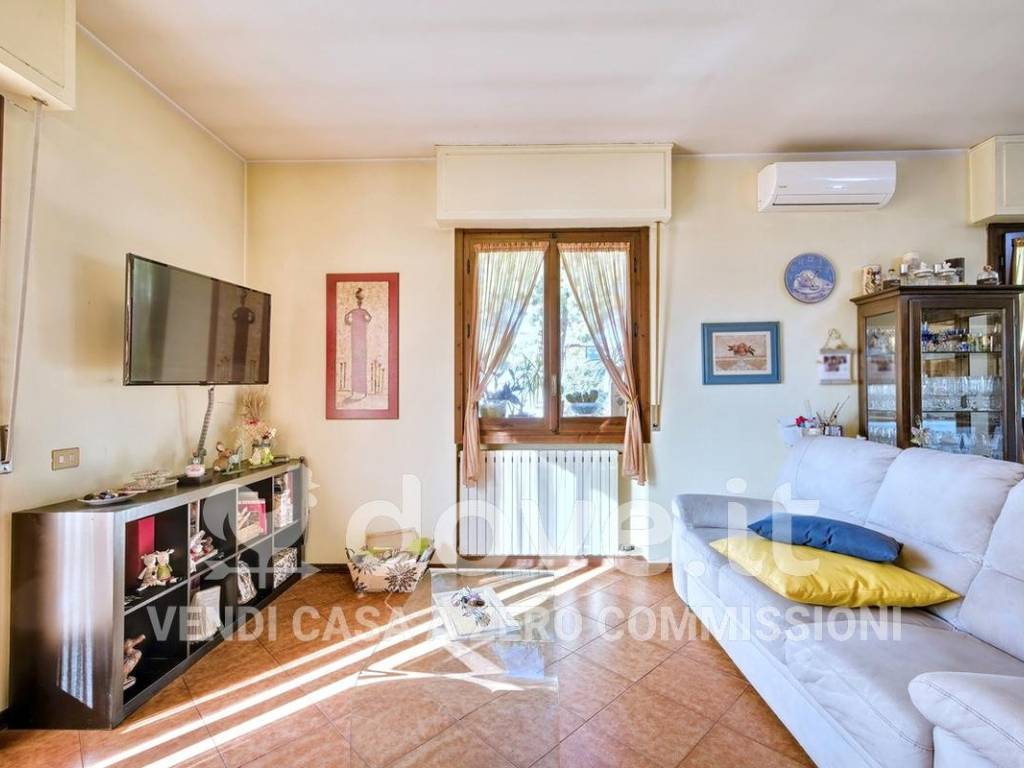 Appartamento a Montemurlo in Via Giuseppe Verdi, 3 - Foto 4