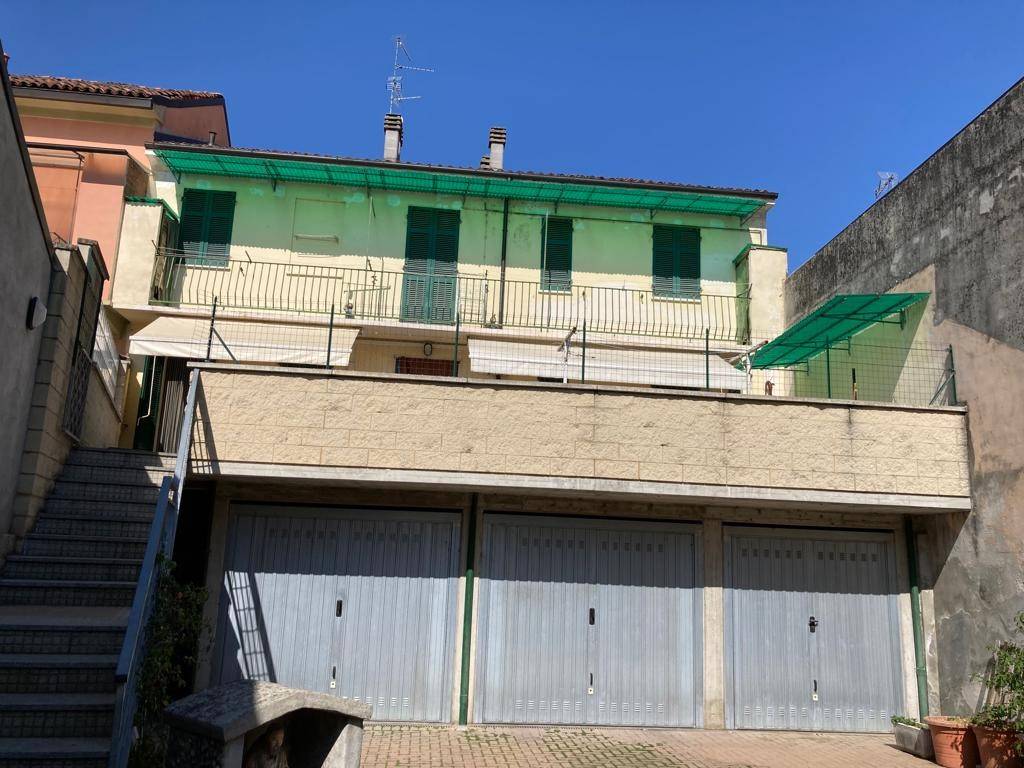 Casa indipendente a Casale monferrato in Strada Alessandria, 83 - Foto 2