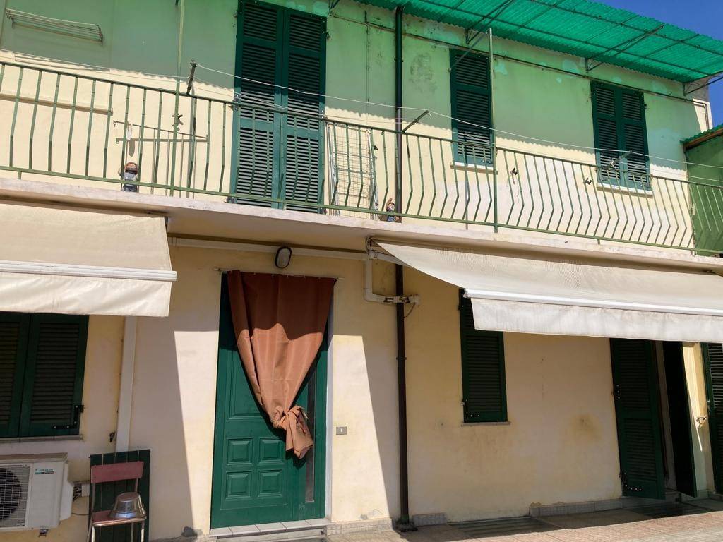 Casa indipendente a Casale monferrato in Strada Alessandria, 83 - Foto 3