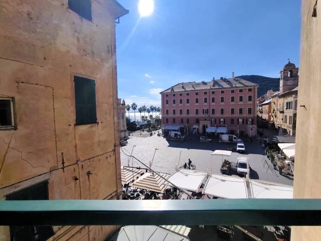 Appartamento a Finale ligure in Piazza Vittorio Emanuele II, 25 - Foto 5