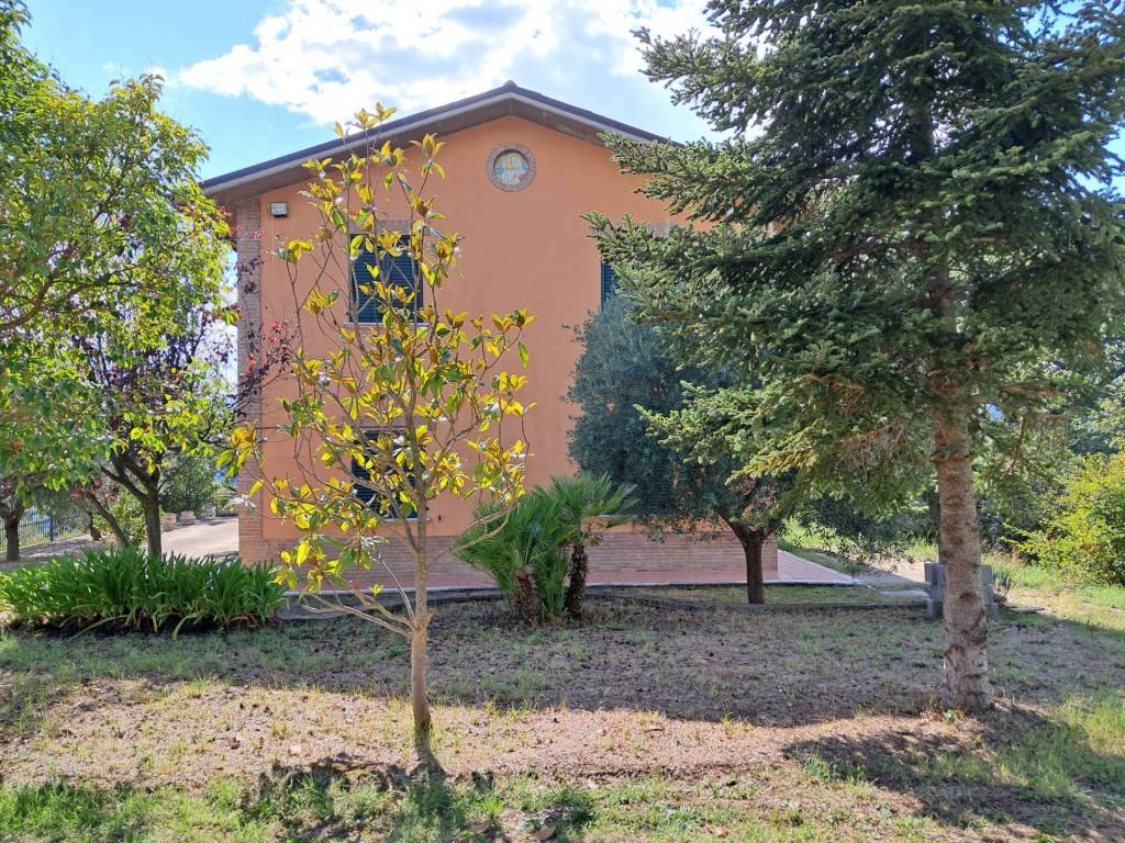 Villa a Ascoli piceno in Valle Fiorana - Foto 5