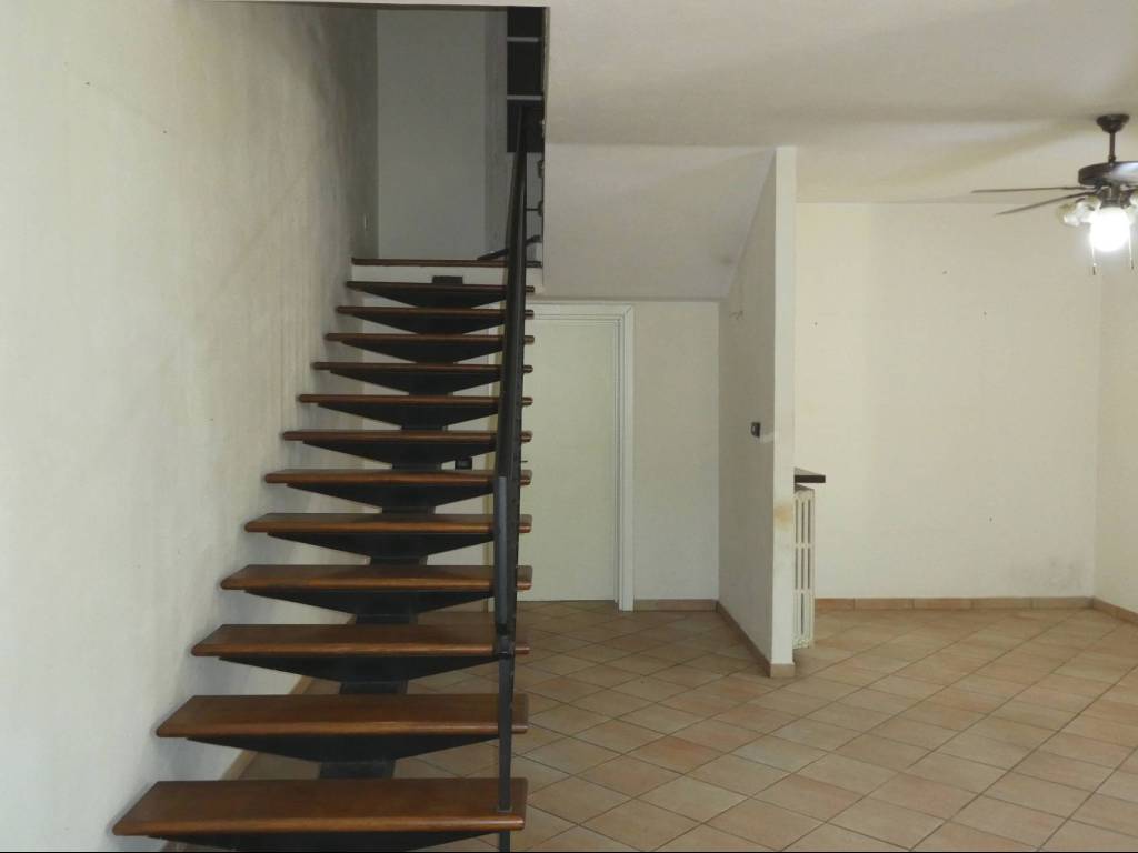 Villa a Roncoferraro in Via Cesare Battisti - Foto 3