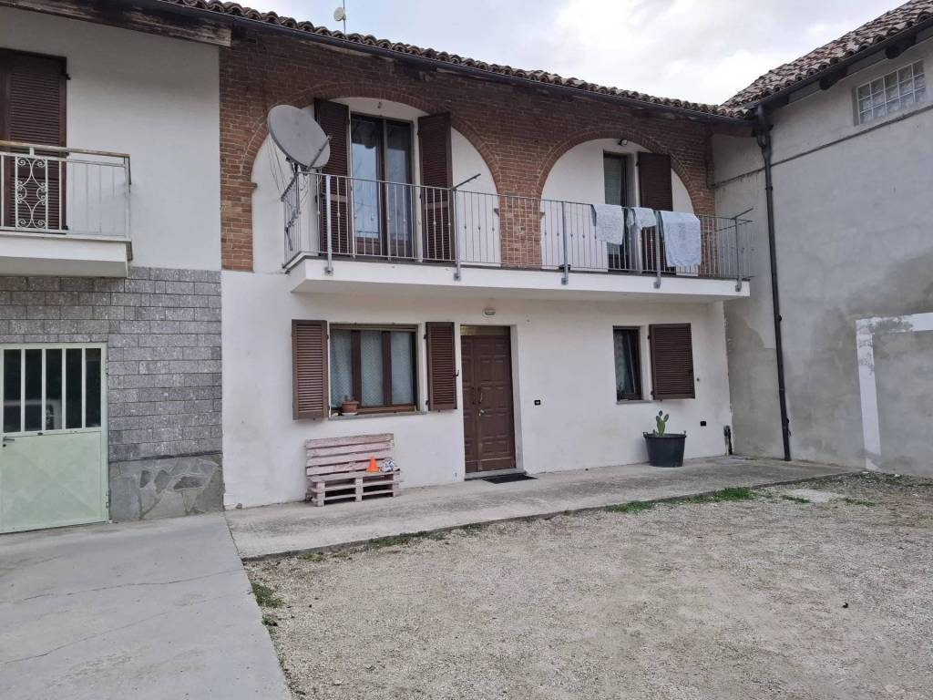 Casa indipendente a Govone in Via Tanaro, 50 - Foto 3