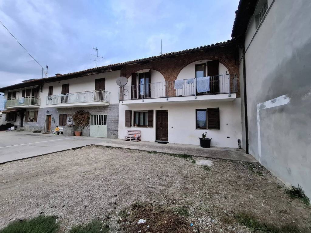 Casa indipendente a Govone in Via Tanaro, 50 - Foto 4