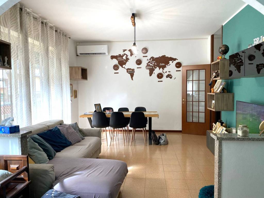 Appartamento a Villadossola in Via Fratelli di Dio, 13 - Foto 2