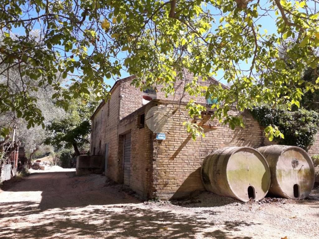 Rustico / casale a Montefiore dell'aso in Contrada Aso, 166 - Foto 2