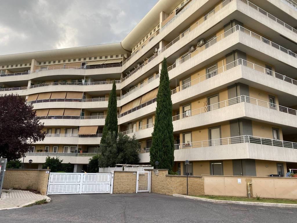 Appartamento a Aprilia in Via Eduardo De Filippo, 6 - Foto 2