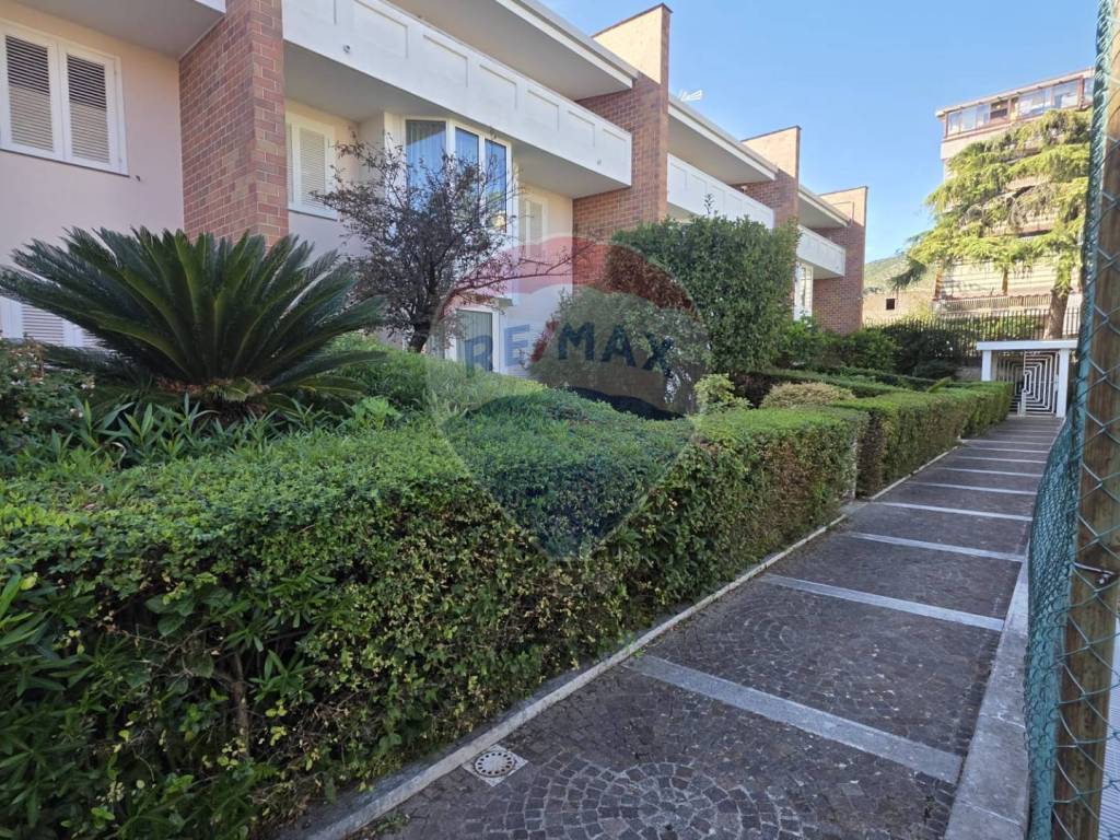 Villetta a schiera a Caserta in VIA CUPA D' ERCOLE - Foto 2