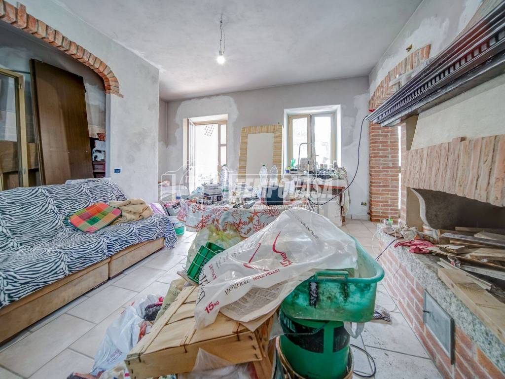 Appartamento a Casorate sempione in Via Milano, 80 - Foto 4