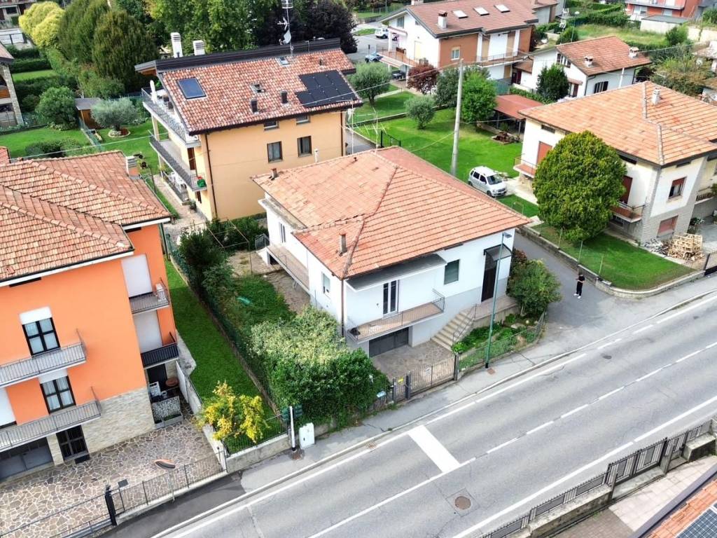 Casa indipendente a Scanzorosciate in Via Adige - Foto 3